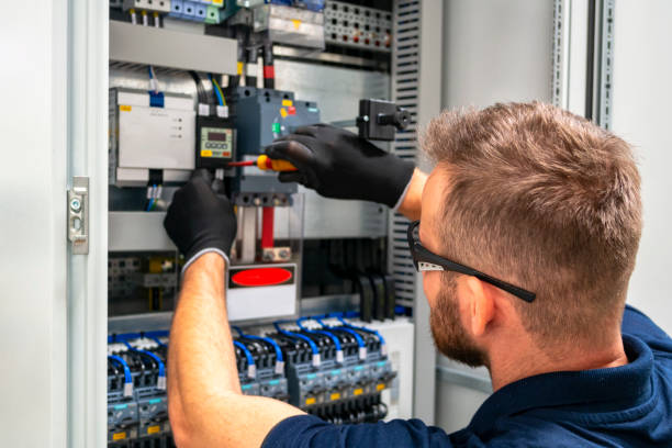 Best Electrician Near Me  in Nth Bend, OR